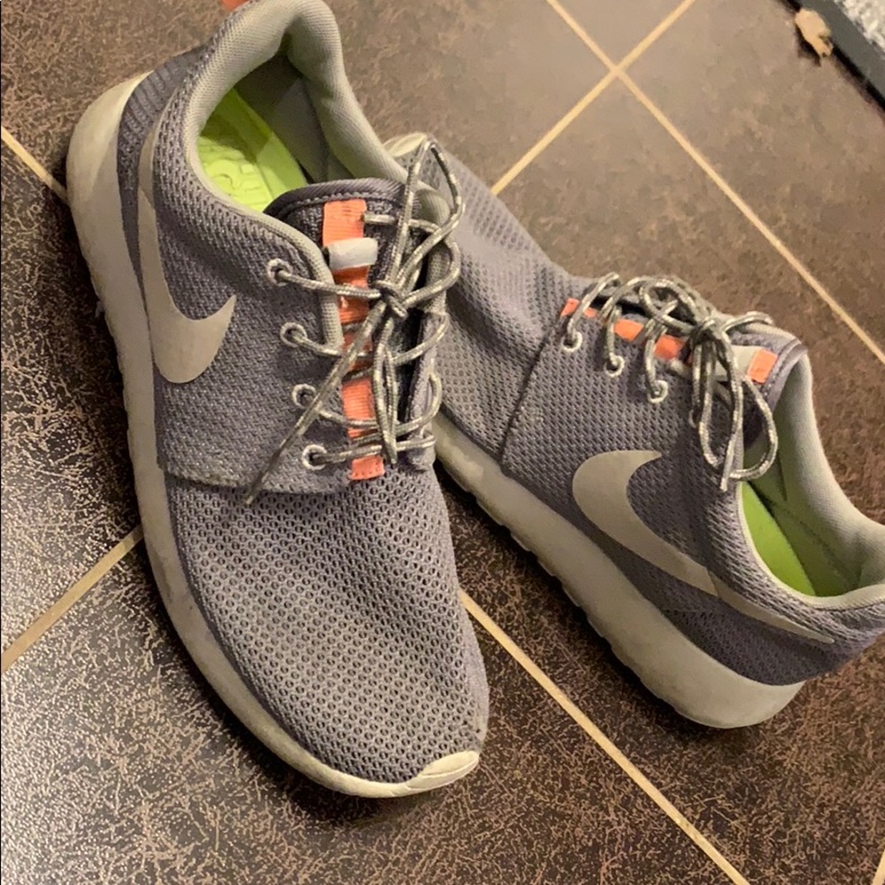 Nike roshe run